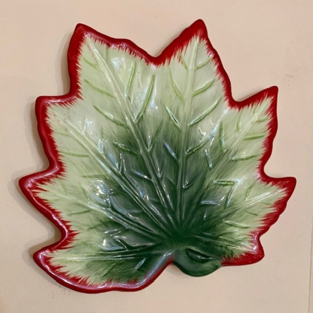 Avon Leaf Trinket Dish Fall Harvest Decor